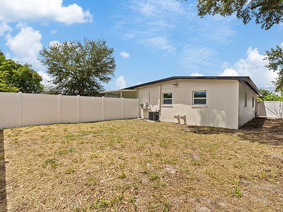 3rd image of 2706 W Tampa Bay Blvd Unit A