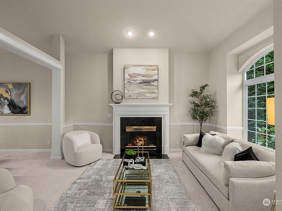 2nd image of 8215 147th Avenue SE