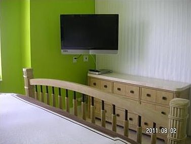 4th image of 2301 Collins Ave APT 1617