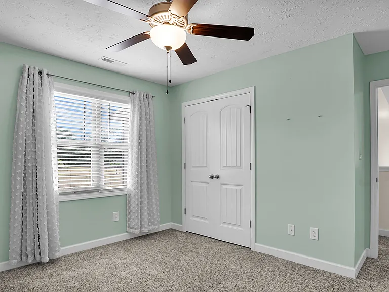 171 Ellis Rd — Photo 32