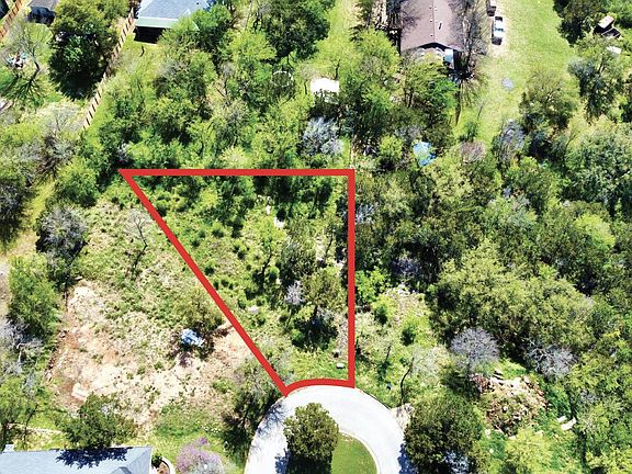 3rd image of 1104 Monterrey Oak Circle