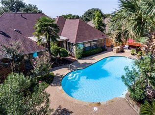 10015 Woodlake Dr, Dallas, TX 75243