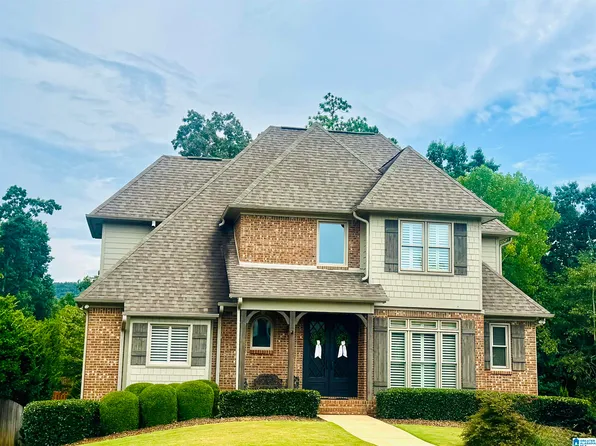 1048 Baldwin Ln, Birmingham, AL 35242