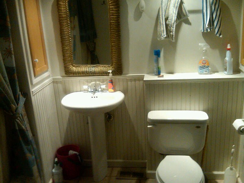 2nd image of 790 Holmes St NW