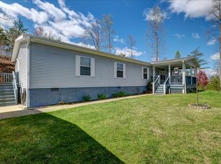 53 Palm Harbor Dr, Murphy, NC 28906