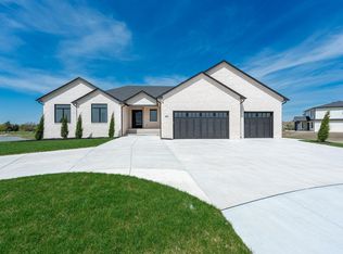 4817 N Bridgewood Ct, Wichita, KS 67226