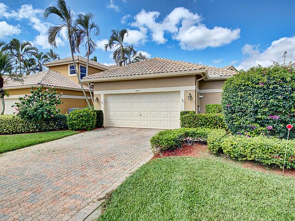 Home For Sale In Broken Sound Country Club