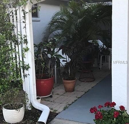 Large Patio for your favorite outdoor treasures