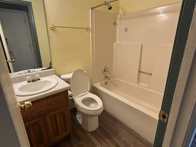 8004 N 120th East Ave — Photo 17