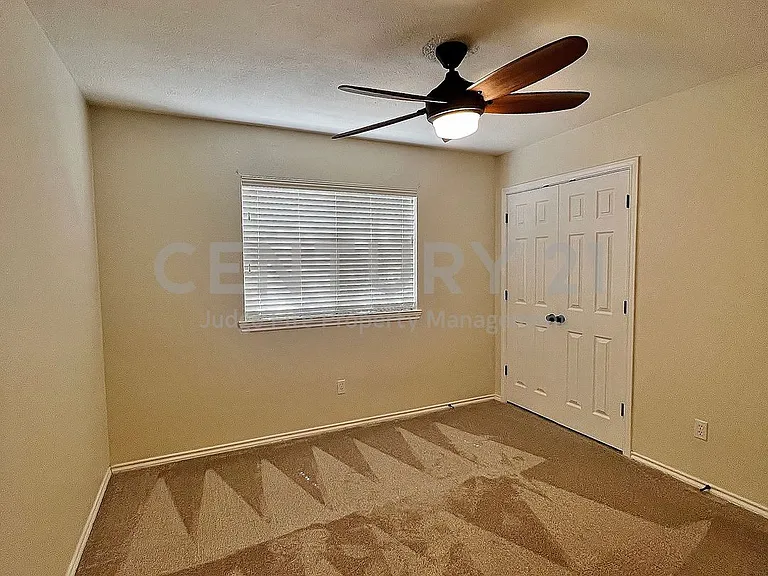 4808 Waxwing Dr — Photo 7