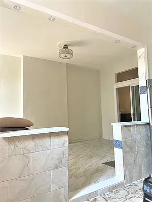 Rented by Virtual Real Estate | media 4