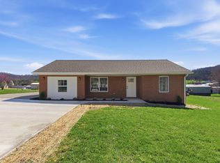 189 Scarlets Way, Bronston, KY 42518