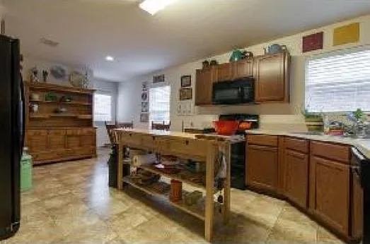 8909 Sun Haven Way — Photo 2