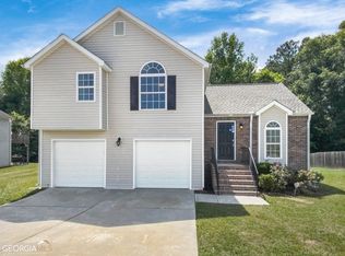 215 Vineyard Ridge Dr, Griffin, GA 30223