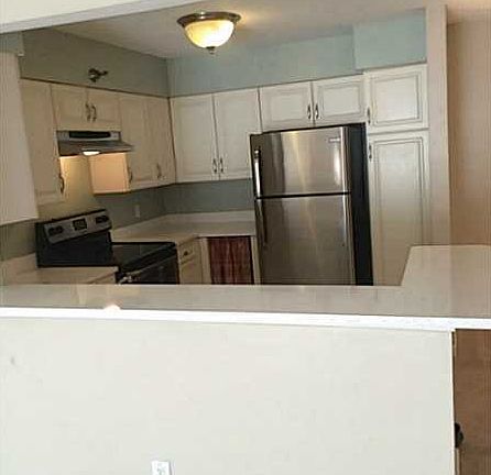 4th image of 9535 Bay Front Dr APT 208