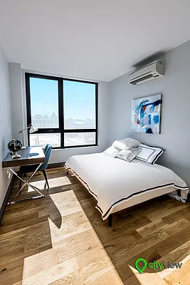 Rented by City View Living | media 34