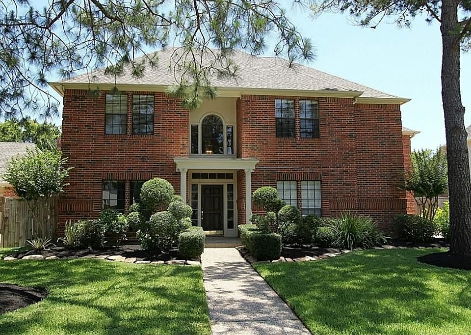 1st image of 1913 Sand Hollow Ln
