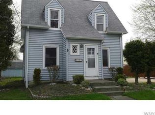 459 80th St, Niagara Falls, NY