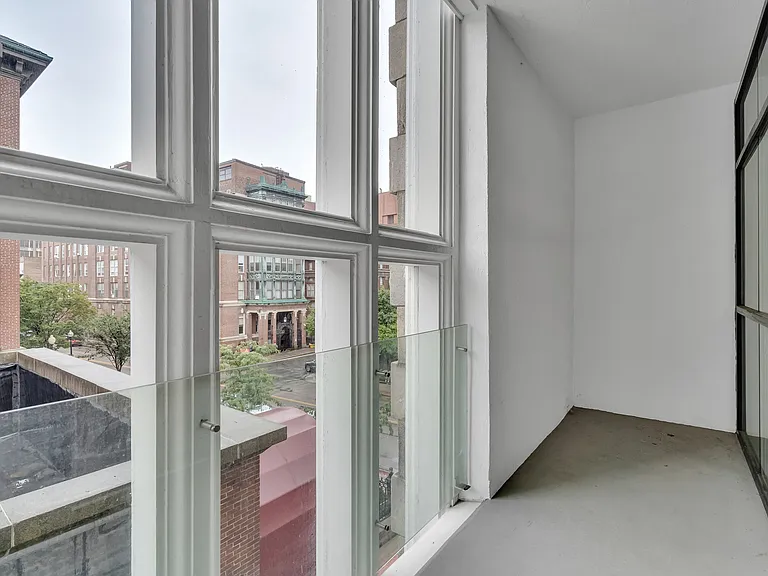 771 Harrison Ave #305 — Photo 14