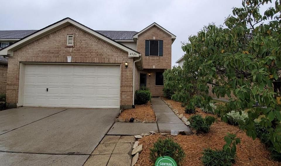 1st image of 4526 Park Trail Ln