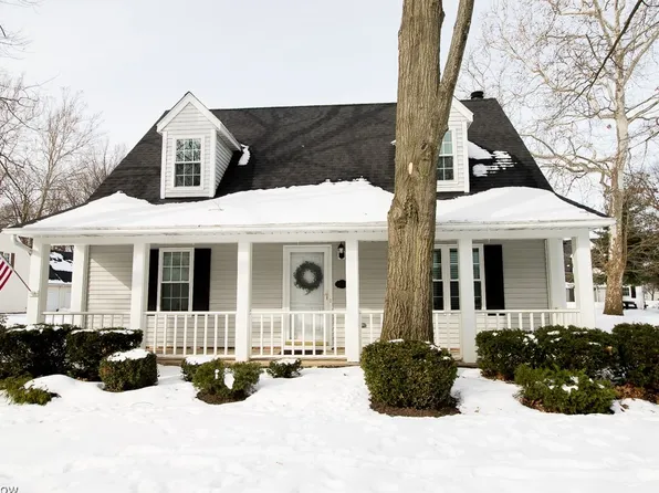 6737 Connecticut Colony Cir, Mentor, OH 44060