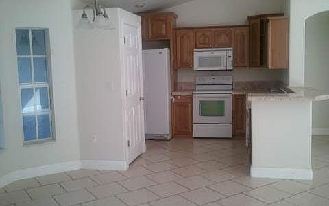 4th image of 4527 Seawood Ave