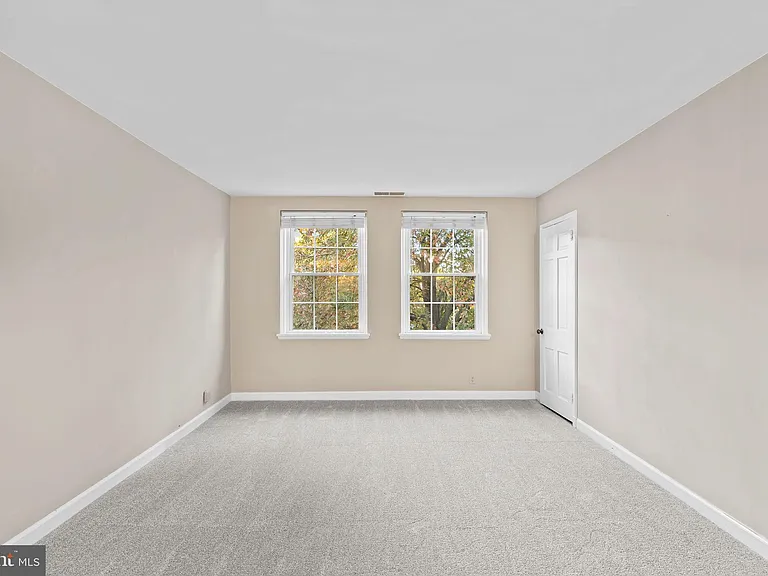 3441 S Stafford St #B2 — Photo 4