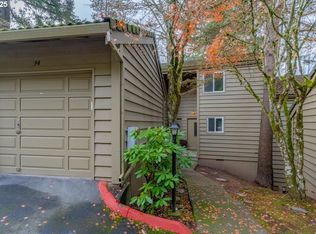 94 Cervantes Cir, Lake Oswego, OR 97035