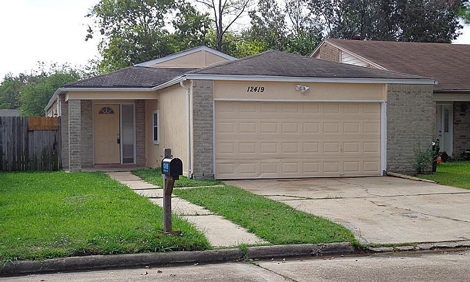 1st image of 12419 Newbrook Dr