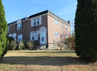 417 Westbridge Rd #417, Glenolden, PA 19036