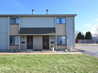 2421 Samoset Rd, Royal Oak, MI 48073