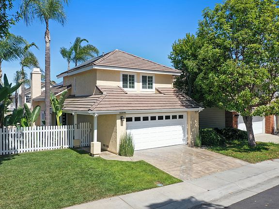 4th image of 10596 Lansford Ln