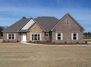 5 Sweetwater Park Ct, Fort Mitchell, AL 36856