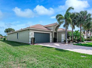 9841 Isles Cay Dr, Delray Beach, FL 33446