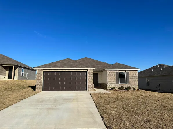 5144 Red Fox Trl, Bauxite, AR 72011