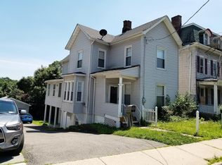 15 Avenue E, Middletown, NY 10940