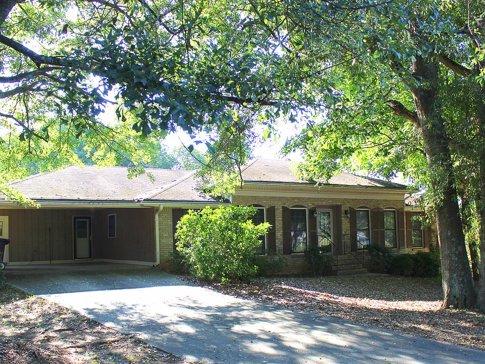1st image of 170 Wills Rd