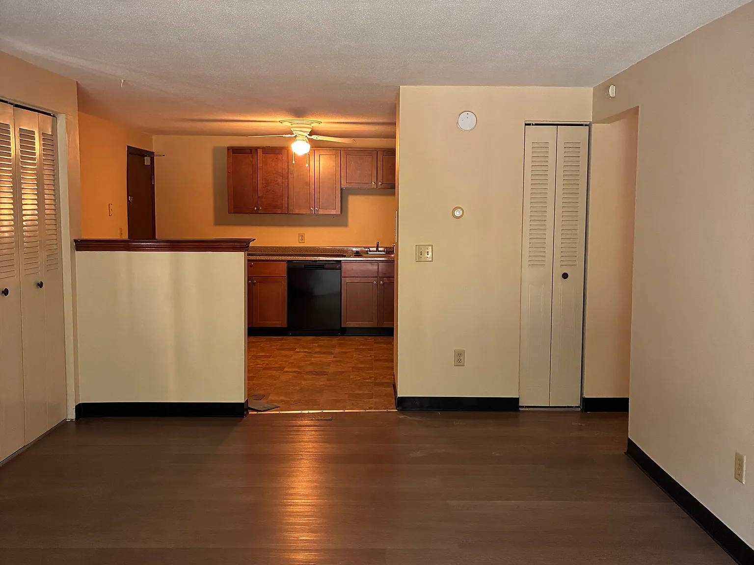 2 bed, $1,950 — Photo 4