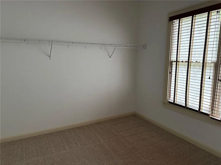 510 Lake Medlock Dr — Photo 40