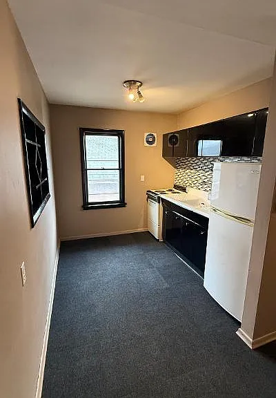 4803 N Regal St #3 — Photo 6