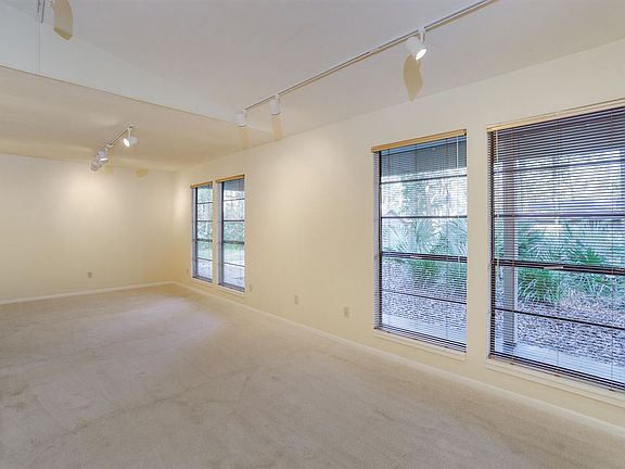 4th image of 3551 NW 23rd Pl