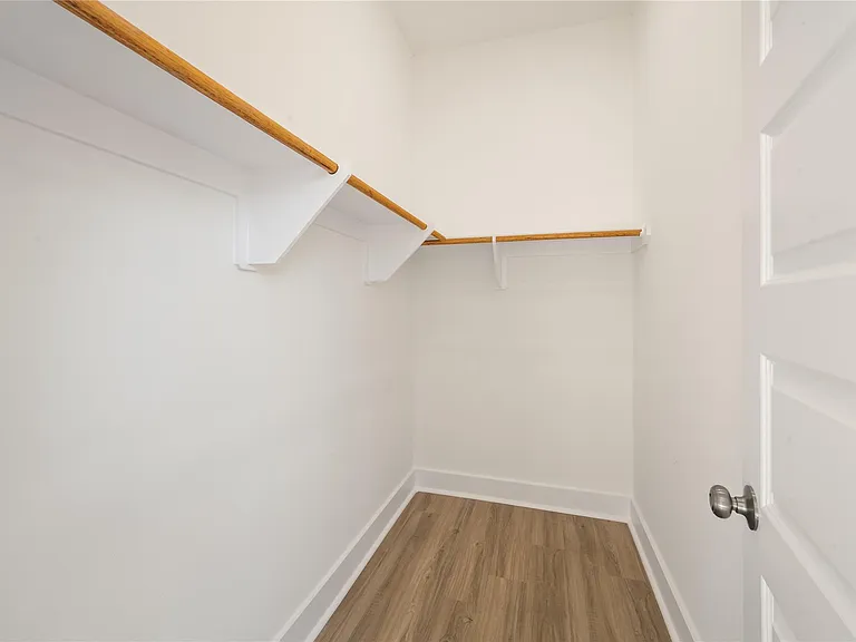 5623 Eskridge St #B — Photo 10
