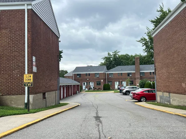 216-25 73rd Avenue image 23 of 32