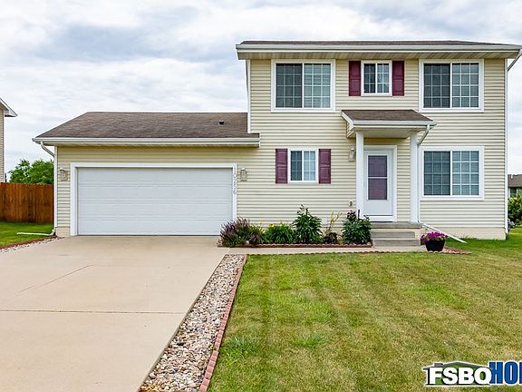 3rd image of 10256 Catalina Dr