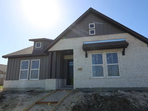 12147 Canal View Blvd, Mont Belvieu, TX 77523