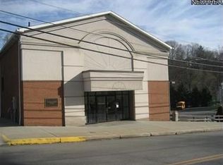 70 E Main St, Salineville, OH 43945