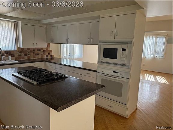 4th image of 4623 Patrick Rd