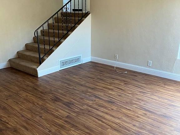 Entryway View