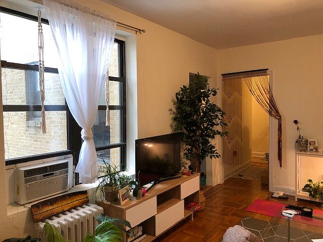 1st image of 4516 44th St APT 4E