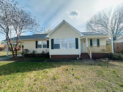 2102 Harrell Dr Photo 1